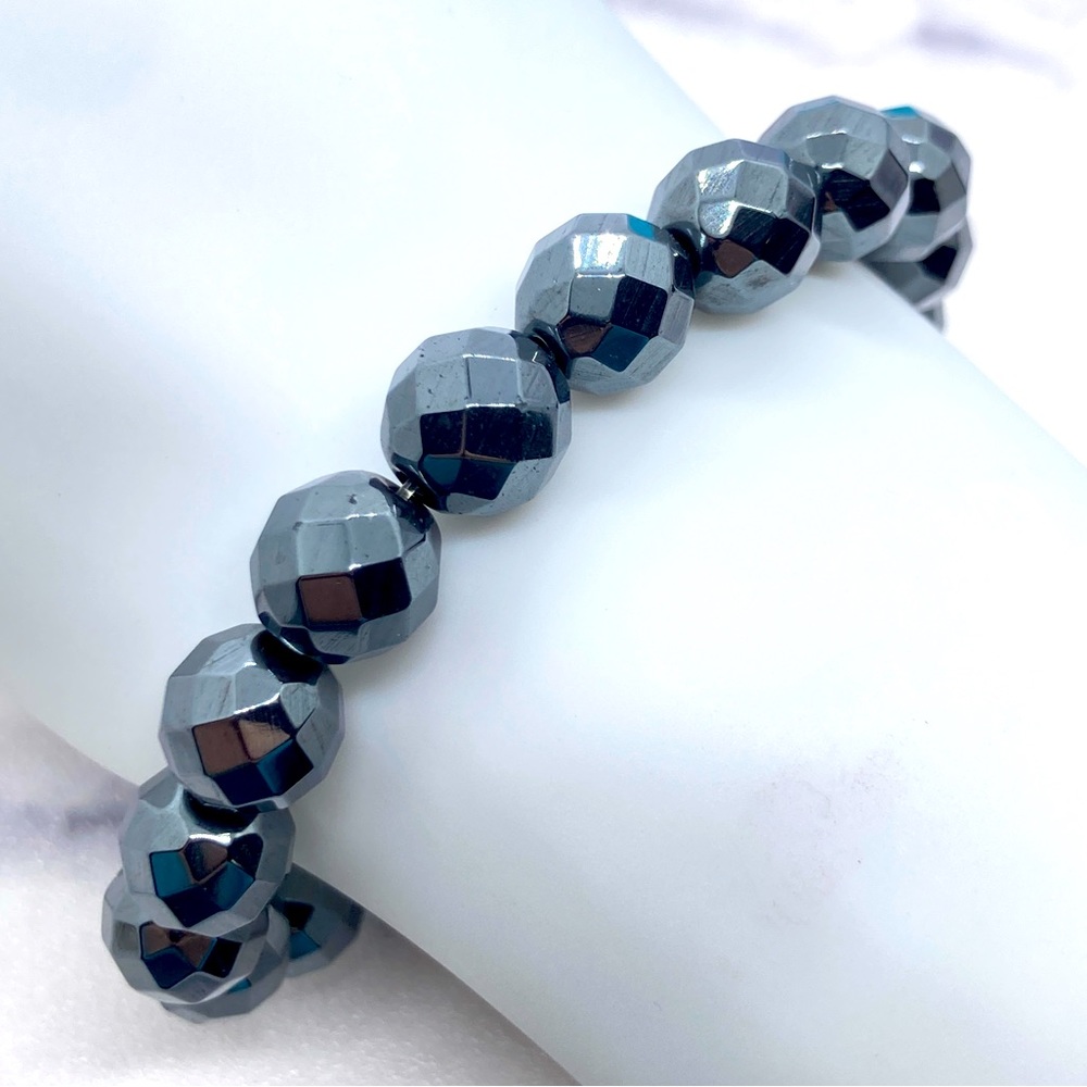 Faceted Bead Stretch Bracelet Gunmetal Grey Color Non-Magnetic Heavy Beads